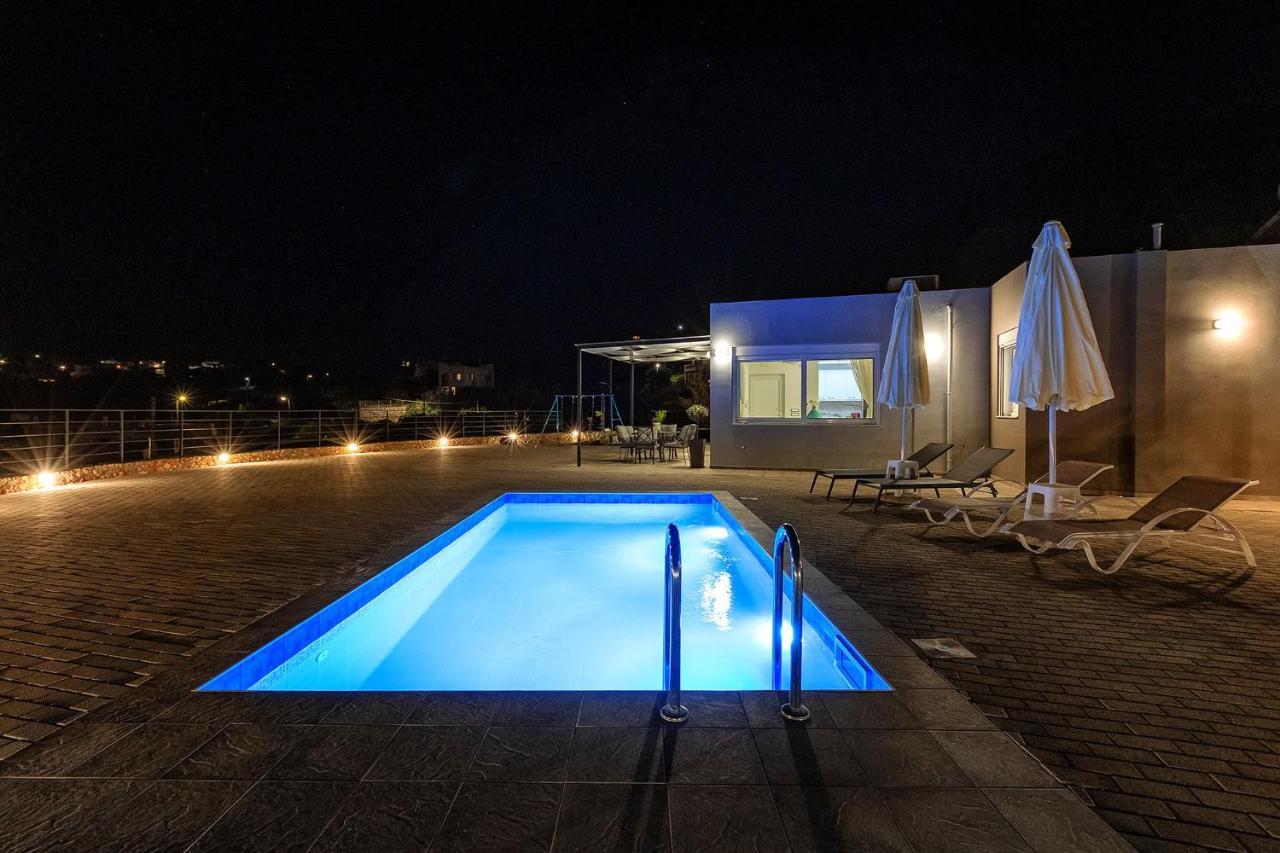 Villa Irifay อายิโอสนิโกลาโอส ภายนอก รูปภาพ